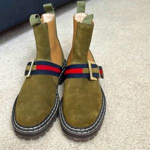 Cecilia New York olive suede booties